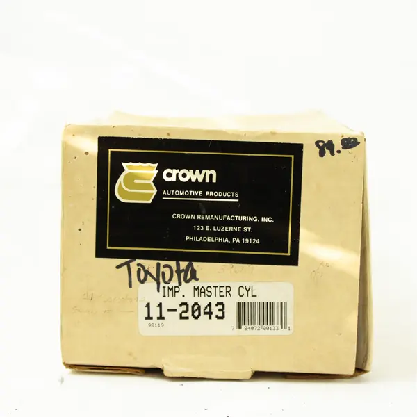 Crown Automotive Brake Master Cylinder 11-2043 Open Box OEM