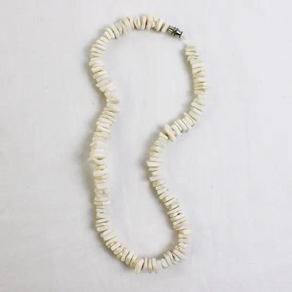 Lot of 2 White Shell Chip Beaded Necklaces 15"