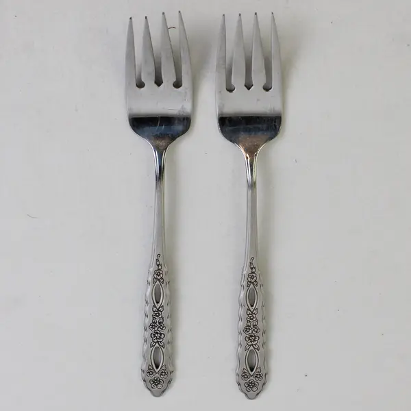 Lot of 2 Oneida Silver Proposal Pattern 1982 Stainless Salad Forks 6.75" Good