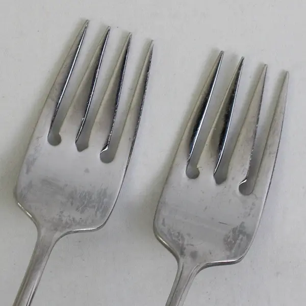 Lot of 2 Oneida Silver Proposal Pattern 1982 Stainless Salad Forks 6.75" Good
