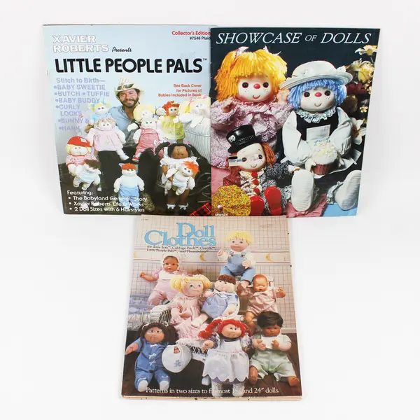 Lot 3 Vntg. Craft Magazines Dolls, Doll Clothes (Uncut Patterns), People Pals