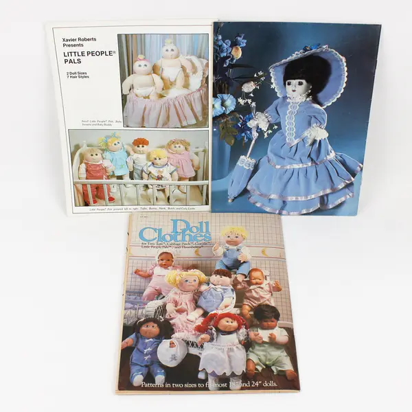 Lot 3 Vntg. Craft Magazines Dolls, Doll Clothes (Uncut Patterns), People Pals