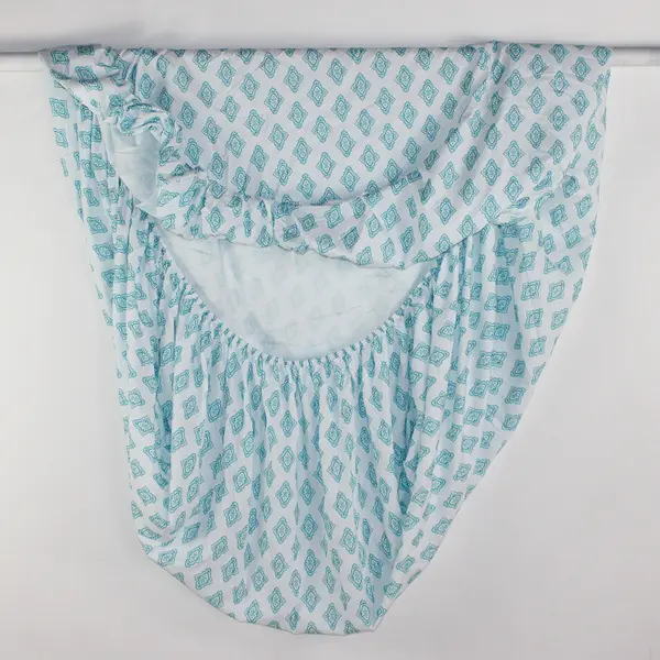  Lot Of 4 Mainstays White/Teal Full Sized Bed Set (Fitted, Flat, 2 Pillowcases)