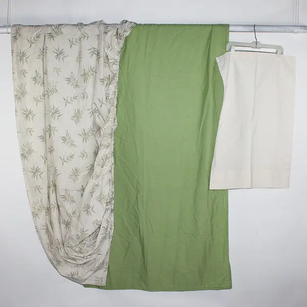 Lot Of 3 Mainstays Macha Green/Cream Full Bed Set (Fitted, Flat, Pillowcase)