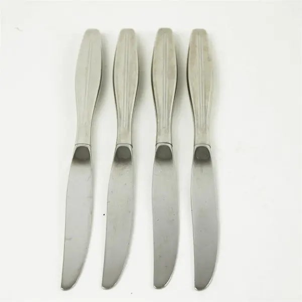 Set of 4 Oneida Arris Stainless Modern Hollow Knives