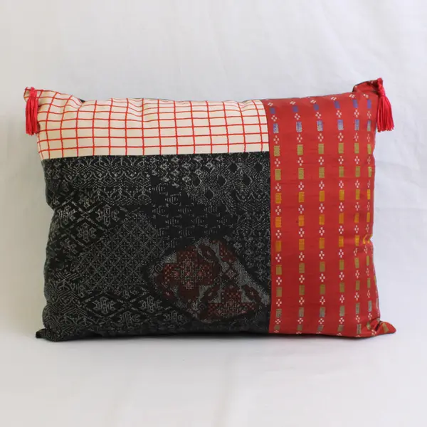 Unbranded Red/Black Small Rectangle Throw Pillow 15.5" x 11.5"