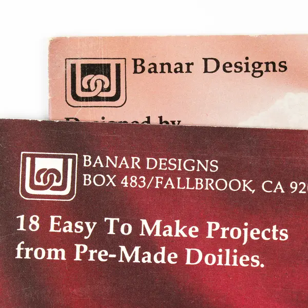 Lot 3 Vtg. Pattern Books: Plastic Bottle Fun, Victorian Memories & Doily Wreaths