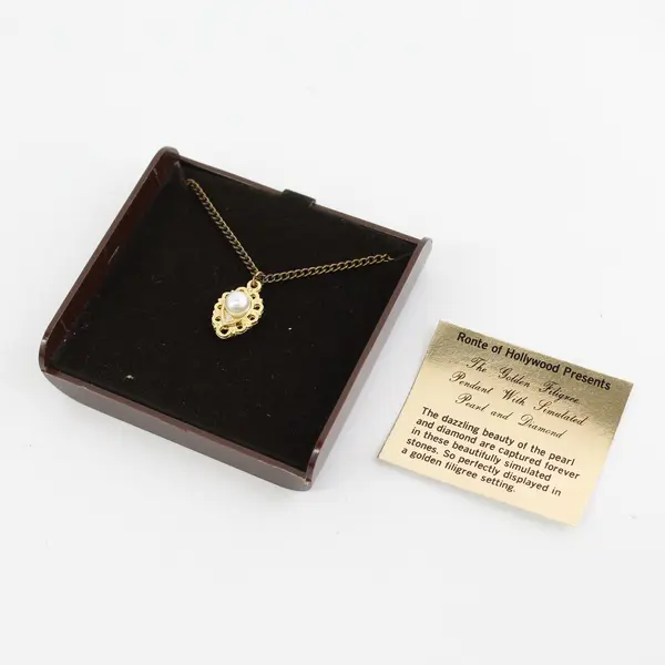 Ronte Of Hollywood Simulated Pearl And Diamond Filigree Pendant Necklace 