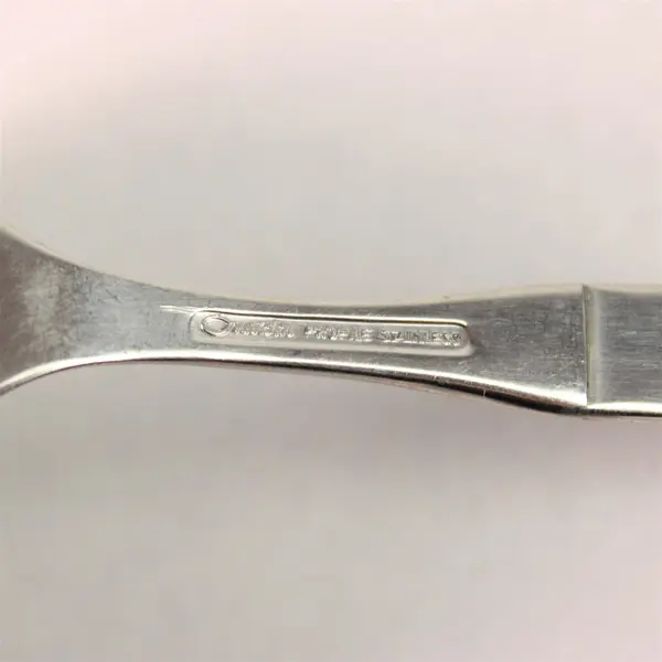 Oneida Silver Phoenix-Profile Pattern Black Accents SS Gravy Ladle 7.25" Rare