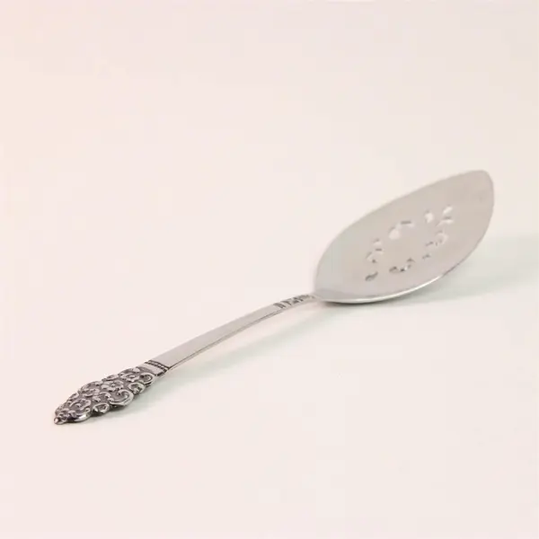 Lot of 2 Oneida Silver Portobello Pattern Stainless Pie Servers 8.5" Rare HTF