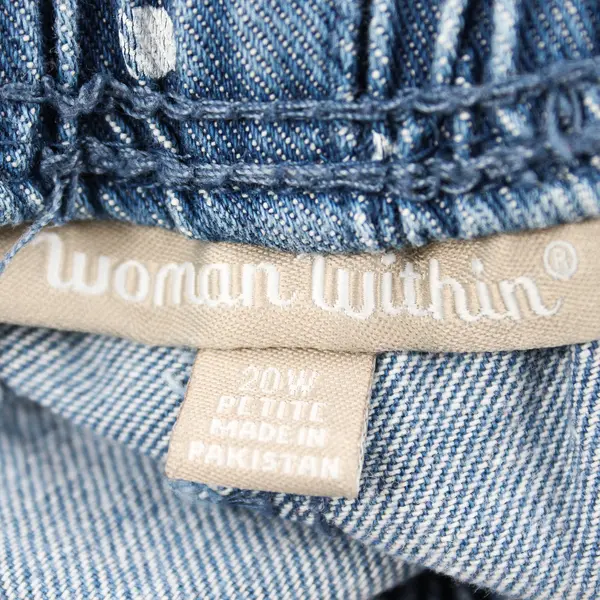 Woman Within Medium Wash Blue Polka Dot Pull-On Shorts Women's 20W Petite