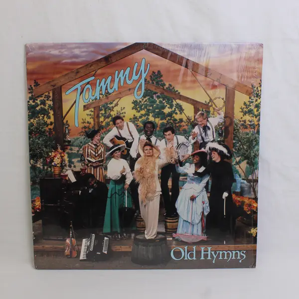 LP 1982 “Tammy Sings The Old Hymns” PTL Records