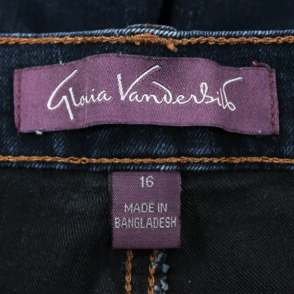 Gloria Vanderbilt Blue Dark Wash Amanda Straight-Leg Jeans Women's Size 16