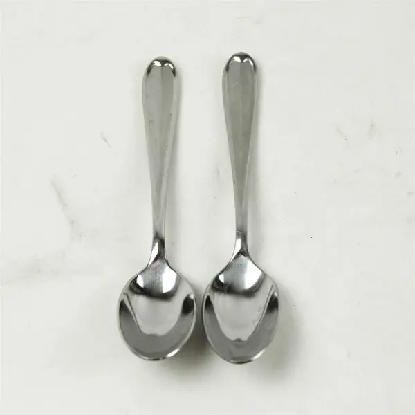 Set of 2 Oneida Dylan Stainless Place/Oval Soup Spoons