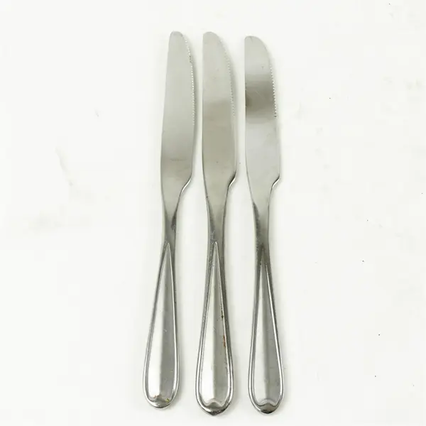 Set of 3 Oneida Dylan Stainless Solid Knives