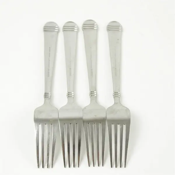 Set of 4 Hampton Silversmiths Arielle Stainless Forks