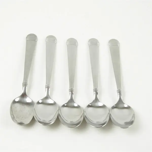 Set of 5 Hampton Silversmiths Arielle Stainless Teaspoons