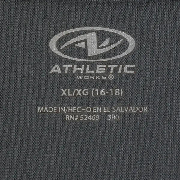 Athletic Works Gray Long-Sleeved Activewear T-Shirt Women's XL 16-18