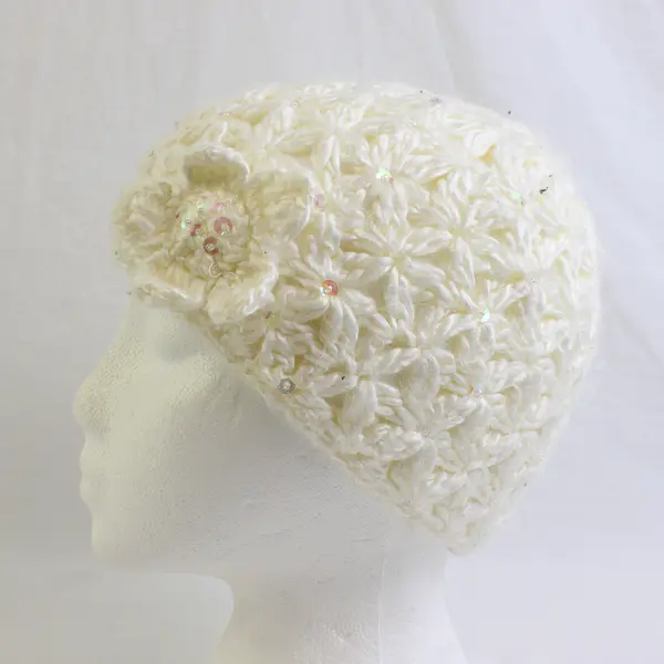 Candie's Knit Beanie White Sequined Floral Women's M/L