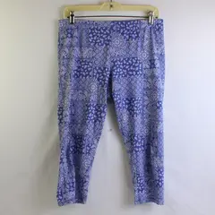 No Boundaries Periwinkle Blue Paisley Capri Leggings Juniors' Large 11-13