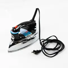 Black & Decker Classic Steam Iron F67E-2 Used Parts/Repair Untested