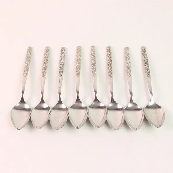 Lot of 8 Oneida Silver Montage Pattern Black Accent SS Teaspoons 6.25" Rare Find