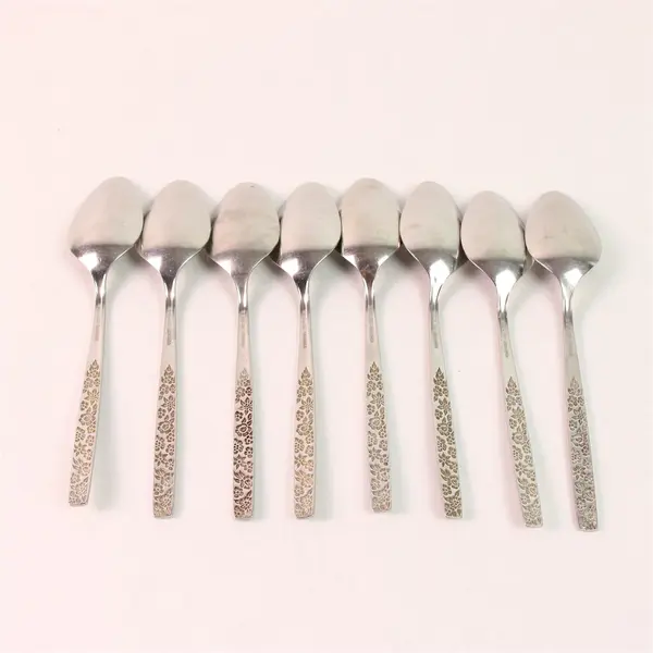 Lot of 8 Oneida Silver Montage Pattern Black Accent SS Teaspoons 6.25" Rare Find