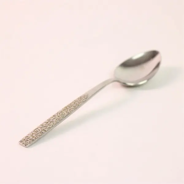 Lot of 7 Oneida Silver Montage Pattern Black Accent SS Teaspoons 6.25" Rare Find