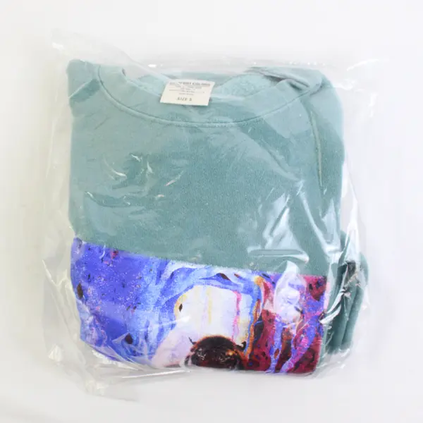 NWOT Vtg Comfort Colors Adult S Teal Tiger Graphic Crew Neck Pullover Sweater