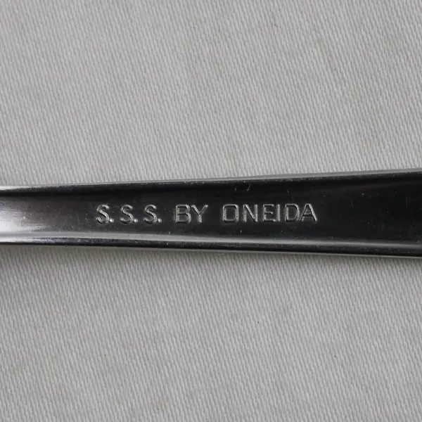 Lot of 4 Oneida Silver Montage Pattern Black Accent SS Serving Pieces Rare HTF