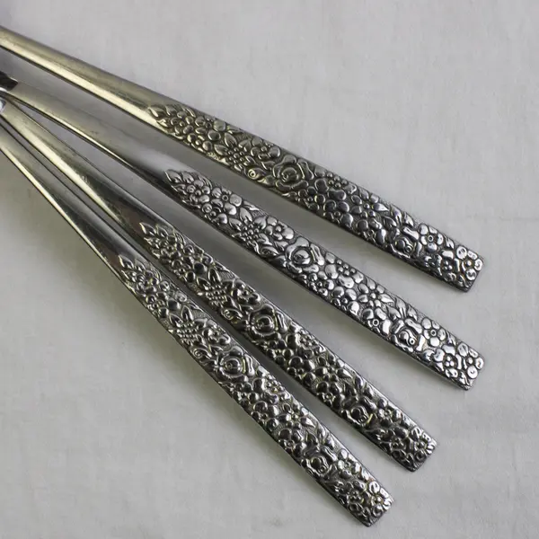 Lot of 4 Oneida Silver Montage Pattern Black Accent SS Serving Pieces Rare HTF