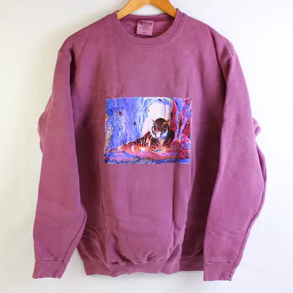 NWOT Vtg Comfort Colors Adult S Purple Tiger Graphic Crew Neck Pullover Sweater