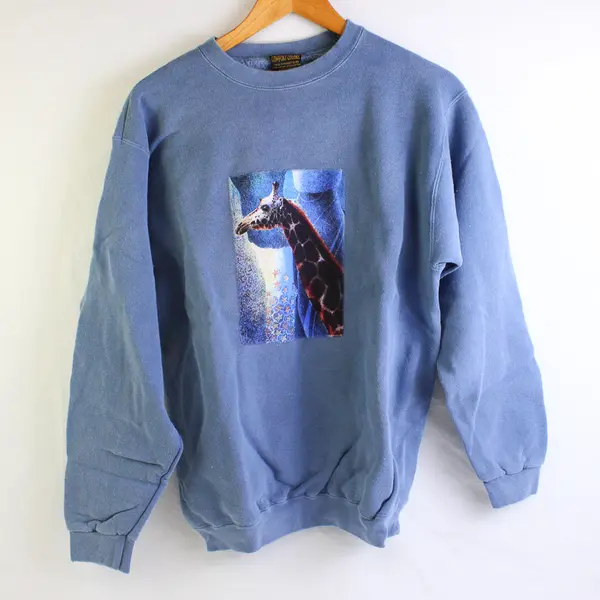 NWOT Vtg Comfort Colors Adult S Blue Giraffe Graphic Crew Neck Pullover Sweater