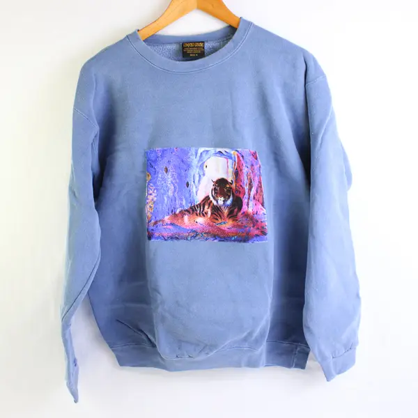 NWOT Vtg Comfort Colors Adult S Blue Tiger Graphic Crew Neck Pullover Sweater