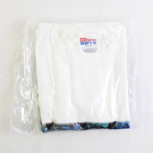 NWOT Vtg Hanes Beefy-T Youth M (10/12)  White Rhino Graphic Short Sleeve T-Shirt