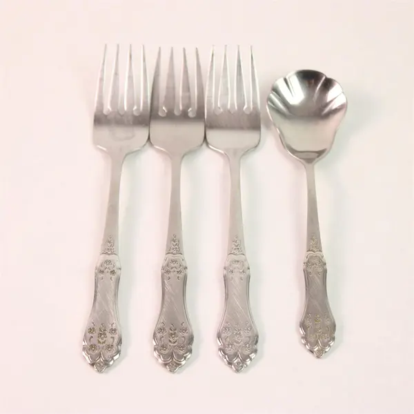 Lot of 4 Oneida Silver Morning Lace Pattern SS 3 Salad Forks 1 Sugar Spoon Rare