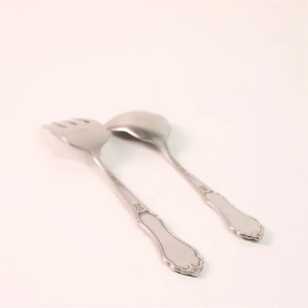 Lot of 4 Oneida Silver Morning Lace Pattern SS 3 Salad Forks 1 Sugar Spoon Rare