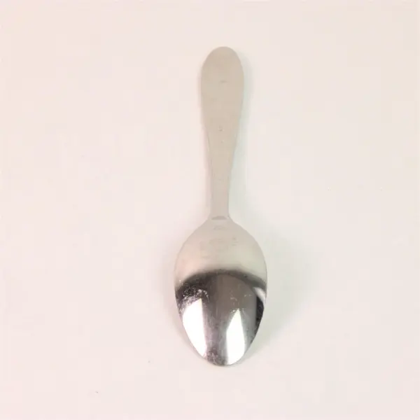 Oneida Silver Manderly Pattern 18/10 Stainless Oval Soup Spoon 8" Rare Piece 