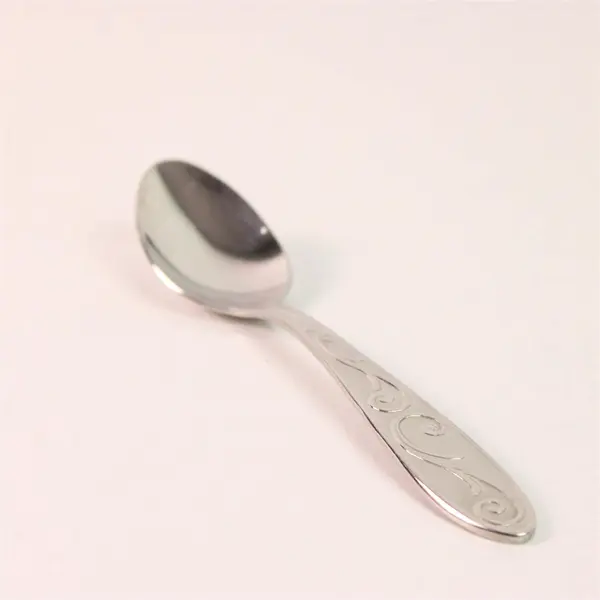 Oneida Silver Manderly Pattern 18/10 Stainless Oval Soup Spoon 8" Rare Piece 