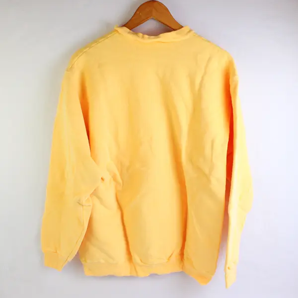 NWOT Vtg Oneita Adult M Yellow Sleeping Wolf Graphic Crew Neck Pullover Sweater