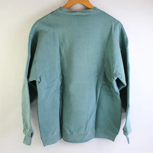 NWOT Vtg Oneita Adult M Green Giraffe Graphic Crew Neck Pullover Sweater