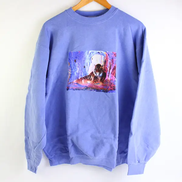 NWOT Vtg Oneita Adult M Lilac Tiger Graphic Crew Neck Pullover Sweater