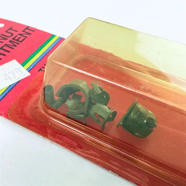 Lot of 2 Help 45380 Speed Nut Assortment New Auto Replacement Hardware