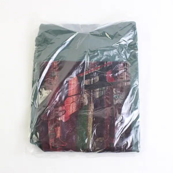 Vtg Oneita Adult L Dark Green Totem Pole Graphic Short Sleeve T-Shirt NWOT