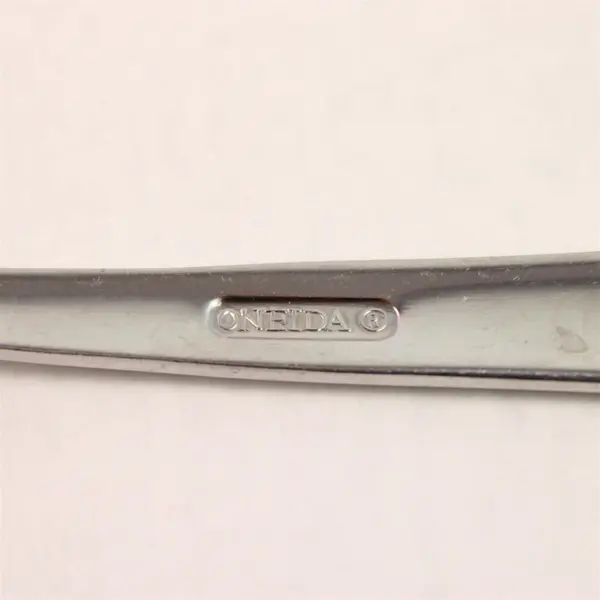 Lot Of 2 Oneida Silver Madeline Pattern 18/0 Stainless Teaspoons 6.5" Long Good