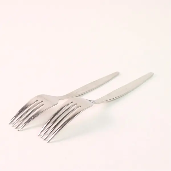 Oneida Silver Marion Pattern 18/10 SS 2 Salad & 2 Dinner Forks Rare HTF Pattern