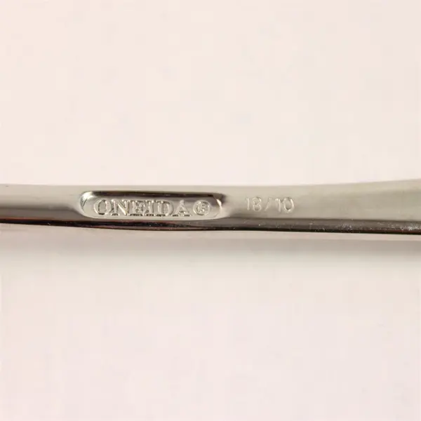 Lot of 2 Oneida Silver Montego Pattern 18/10 SS Salad Forks 7" Good Rare HTF