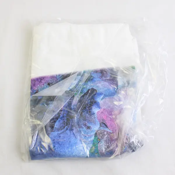 NWOT Vtg Hanes Beefy-T Youth L (14-16) White Rhino Graphic Short Sleeve T-Shirt