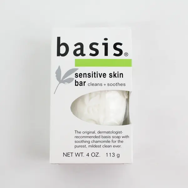 Basis Sensitive Skin Bar Soap Cleans & Soothes 4 oz 1 Bar