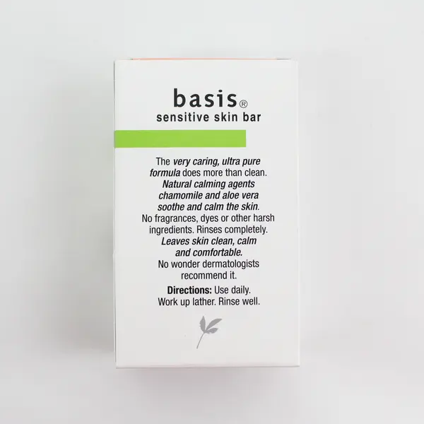 Basis Sensitive Skin Bar Soap Cleans & Soothes 4 oz 1 Bar